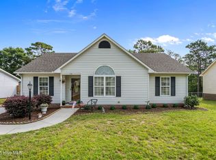 58 Crystal Rd, Southport, NC 28461