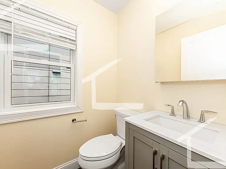 20 Albion St #1A — Photo 24