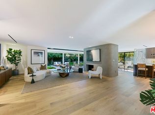 23458 Canzonet St, Woodland Hills, CA 91367