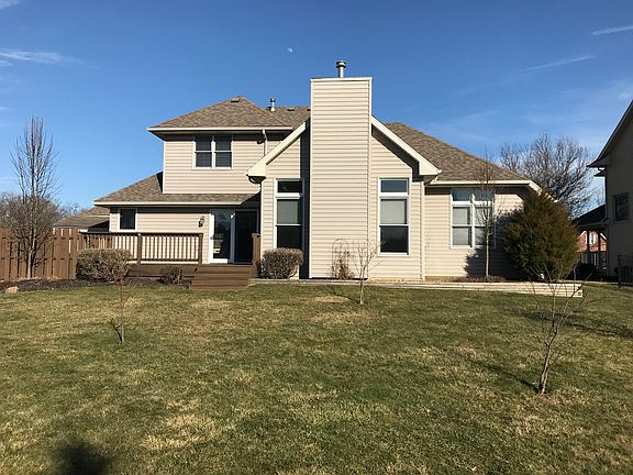 2nd image of 8090 Shawnee Forest Dr