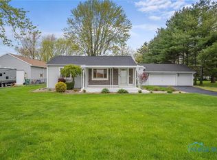 23329 W Hellwig Rd, Genoa, OH 43430