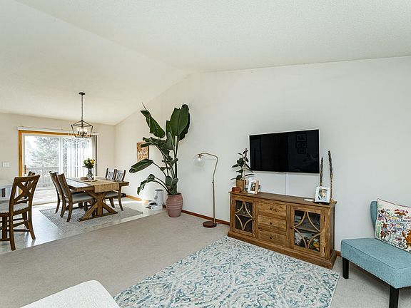 5th image of 4862 Savannah Dr NW