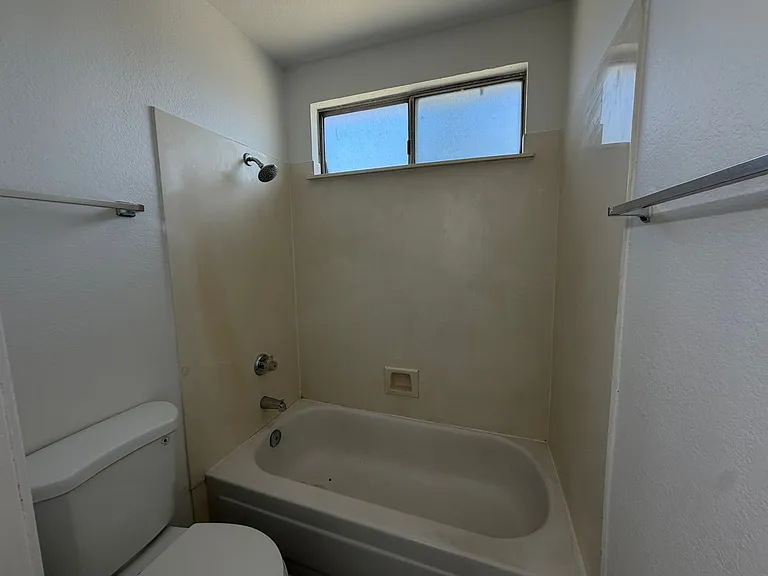 8162 Morgan Hill Way — Photo 15