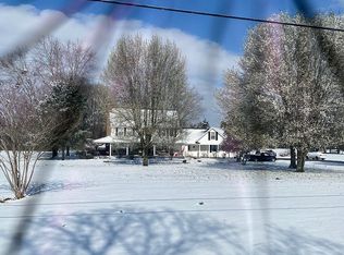 913 Walker Valley Rd NW, Cleveland, TN 37312