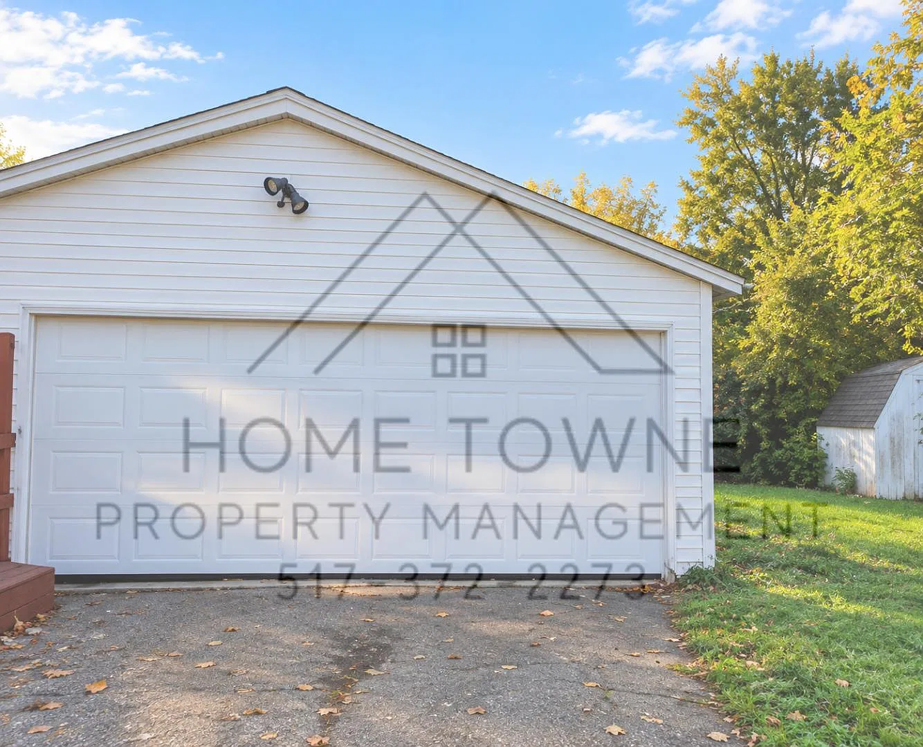 4200 Brighton Dr — Photo 2