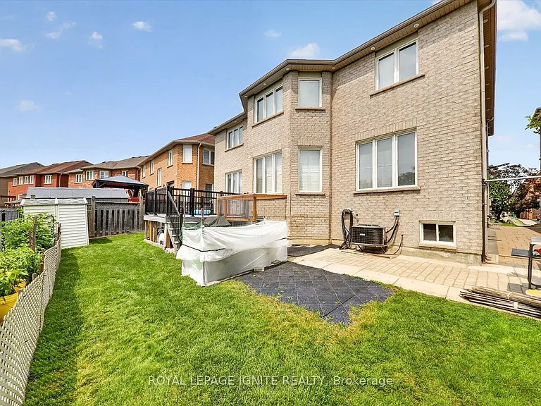 53 Boulderbrook Dr #BASEMENT — Photo 3