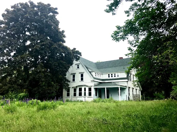 1170 Shore Road, Lamoine, ME 04605