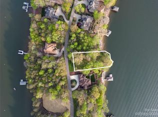 302 Windemere Isle Rd, Statesville, NC 28677