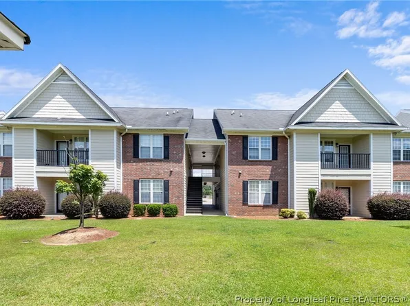 3930 Bardstown Ct APT 201, Fayetteville, NC 28304