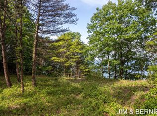 4036 Hillside Trl, Holland, MI