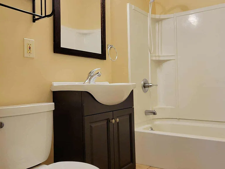 14-16 Mortson St #2 — Photo 8