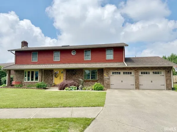 1506 Arrowhead Dr, Rochester, IN 46975