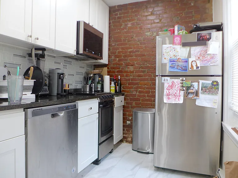 10 Smythe St #1 — Photo 7