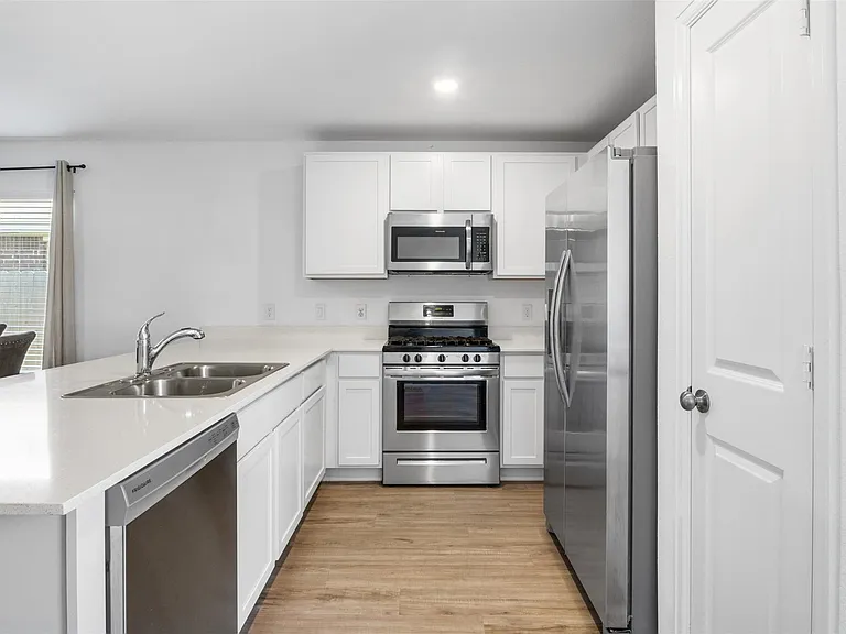 9311 Sierra Point Way — Photo 9