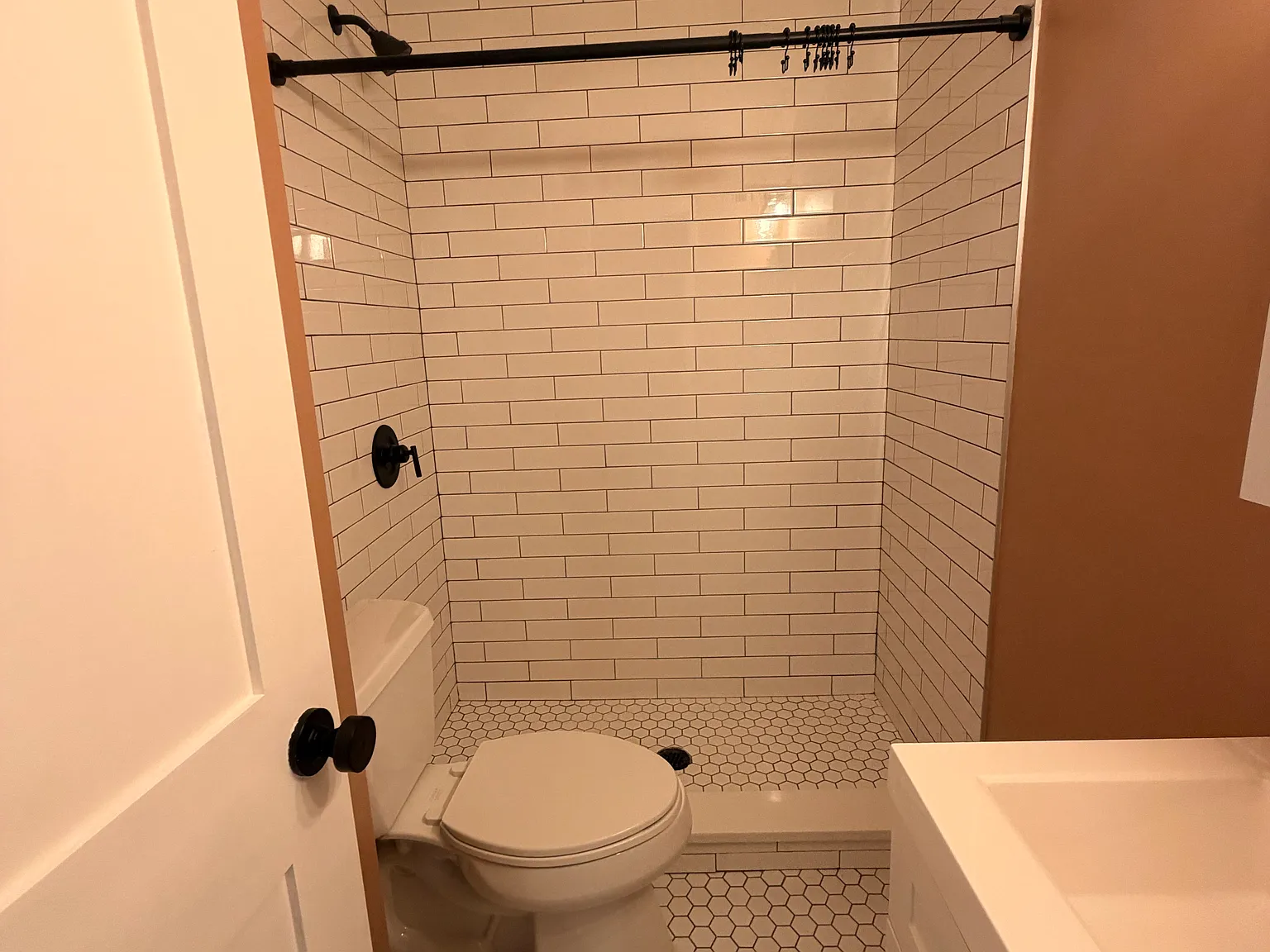 2 bed, $2,800 — Photo 4
