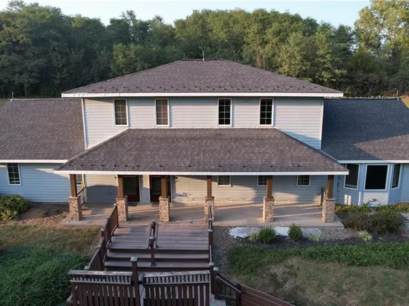 5096 SE Meadow Ln, Lathrop, MO 64465