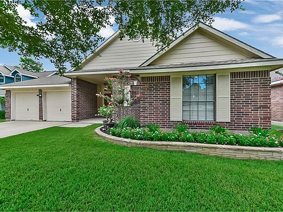 3rd image of 3351 Southdown Dr