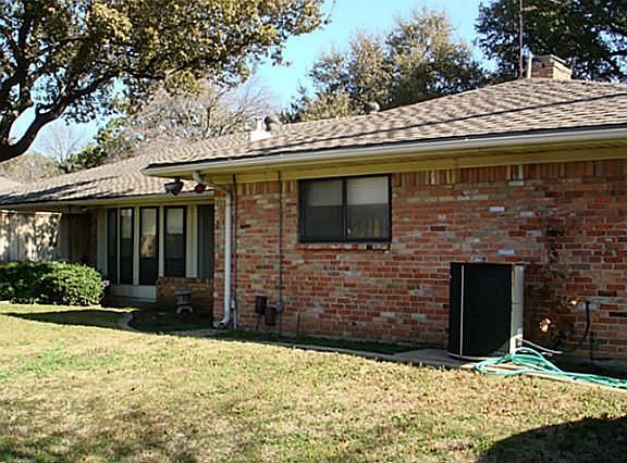 3rd image of 3409 Webb Garden Dr
