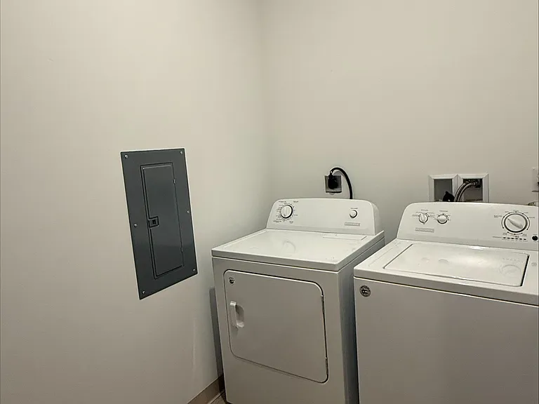 170 Florida St #106 — Photo 5