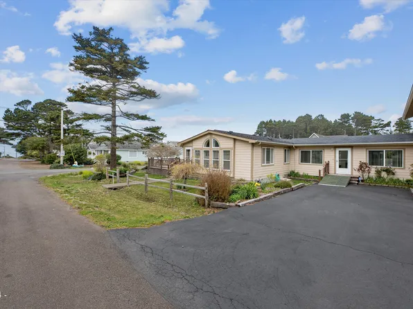 155 Lorraine St, Gleneden Beach, OR 97388