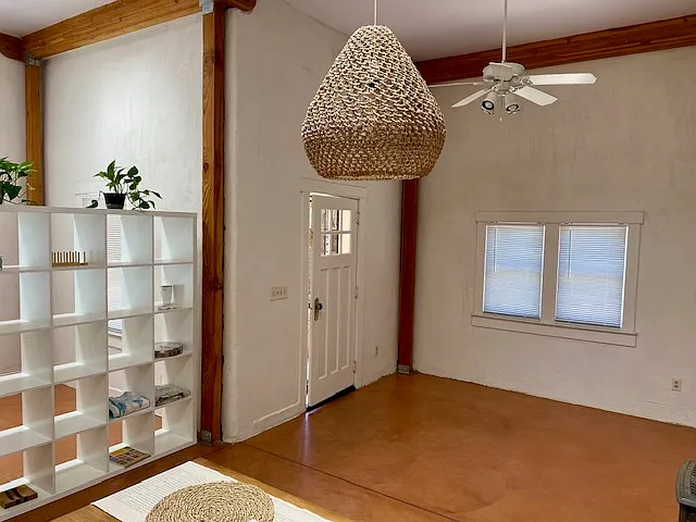 2259 E Blacklidge Dr — Photo 7