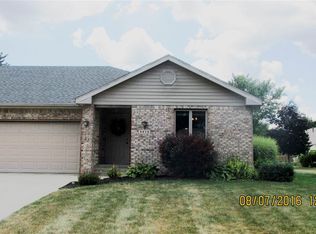 5013 W Quail Ridge Dr, Muncie, IN 47304