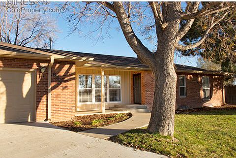 1st image of 840 Ponderosa Pl