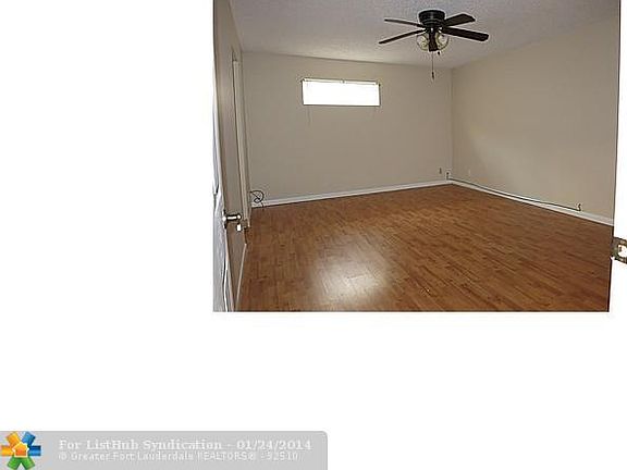 5th image of 11910 NW 27th Ct