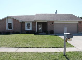 284 Woodlawn Dr, Tipp City, OH 45371