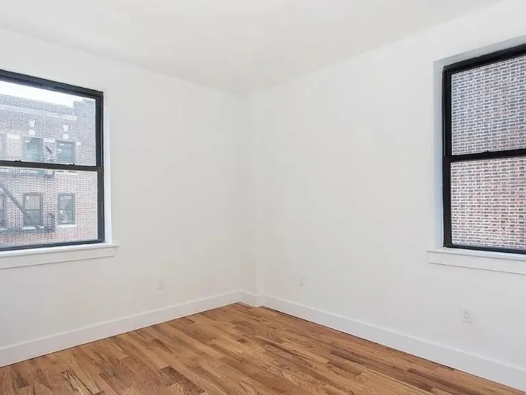 10 Westminster Rd #5D — Photo 3