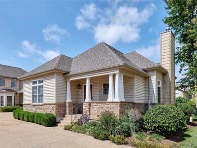 1260 Harmony Lake Dr, Saint Peters, MO, 63376