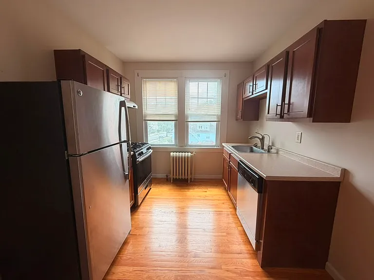 405 Main St #6A — Photo 1