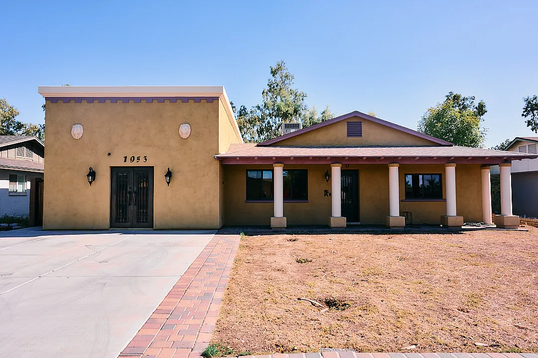 3 bed, 3.5 bath, 2979 sqft, $3,500 — Photo 1