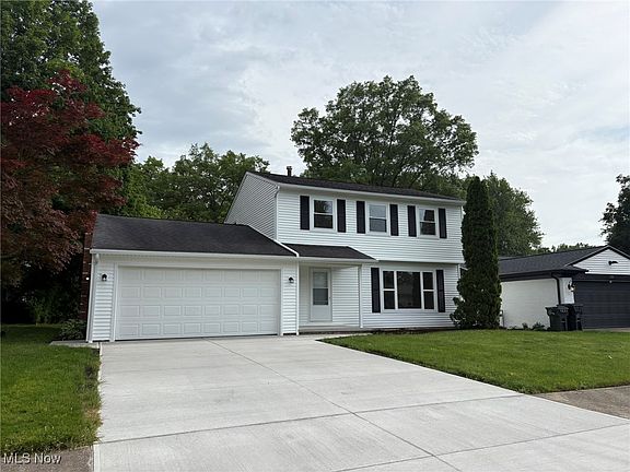 2nd image of 213 Georgia Ave