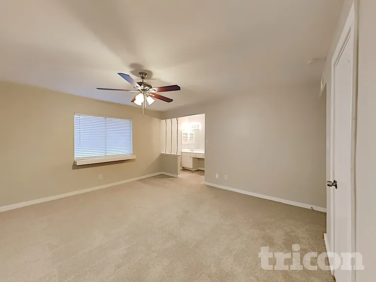 510 Carl C Senter St — Photo 9