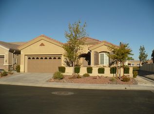 10506 Nobleton Rd, Apple Valley, CA 92308