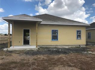 1522 Hunters Rd, Lockhart, TX 78644