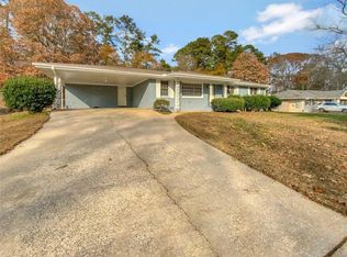 670 Manor Ridge Dr SW, Mableton, GA 30126