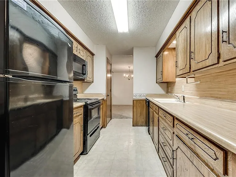 3043 Modella Ave — Photo 6