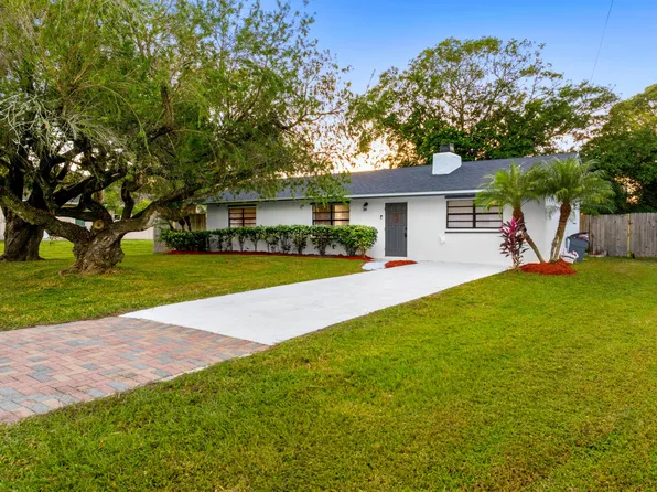 6103 Sunset Boulevard, Fort Pierce, FL 34982