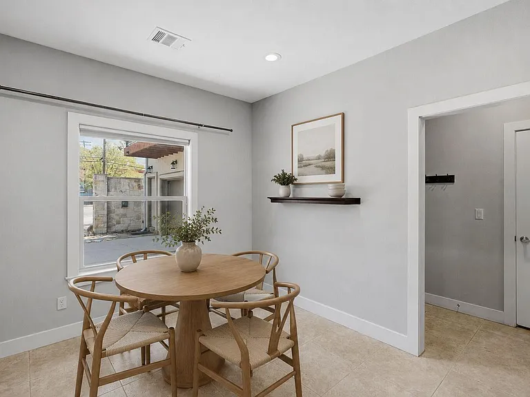 1315 W Anderson Ln #A — Photo 10