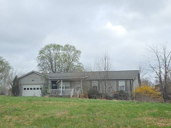 2nd image of 111 Chariot Circle Rd