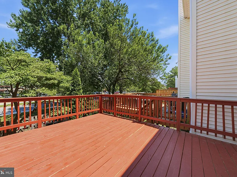 417 Sternwheeler Ct — Photo 44
