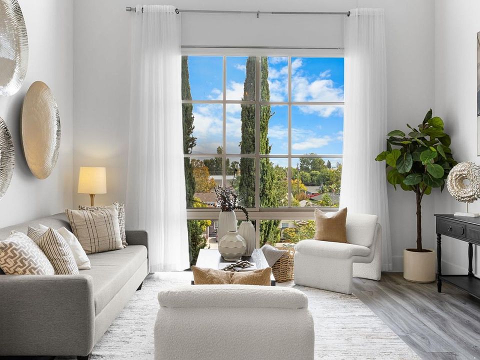 1st image of 334 Santana Row APT 304