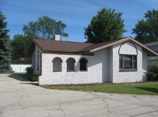 2920 E Newberry St, Appleton, WI 54915