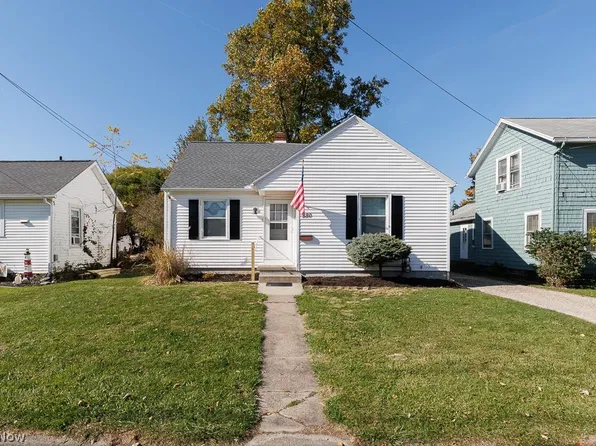 880 Douglas St, Vermilion, OH 44089