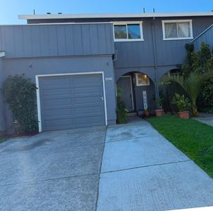 1040 Arnold Way, Half Moon Bay, CA, 94019
