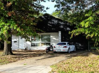 1012 N Kansas St, Springdale, AR 72764