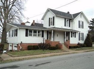 203 Sheffield St, Bellevue, OH