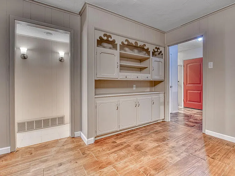 1619 Marquette Dr — Photo 16